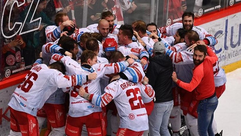 Byla to dřina jako sviňa, ulevil si Moták. Oceláři dál kralují extralize